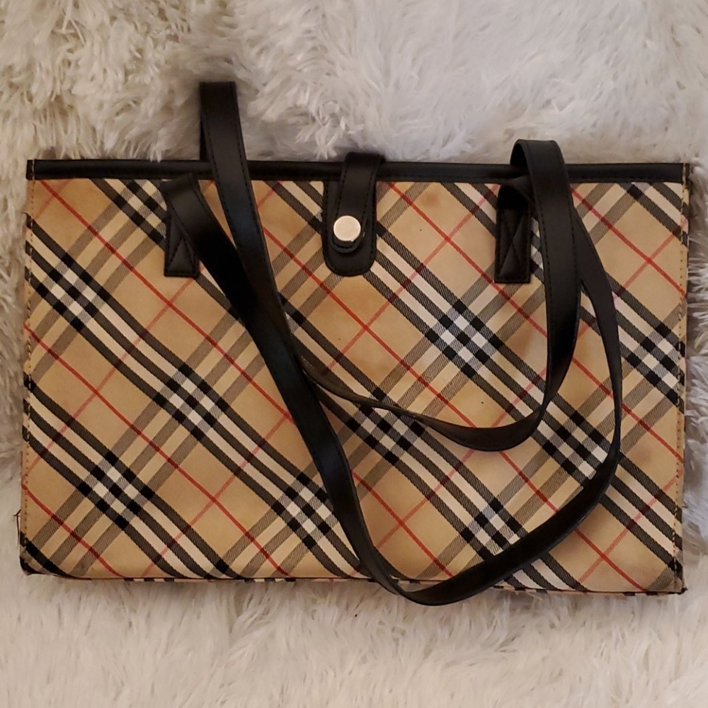 Plaid hand bag